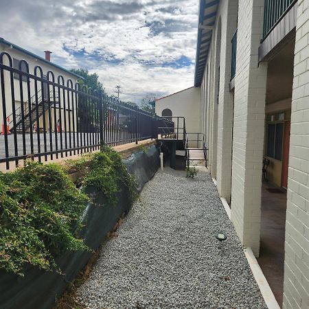 纳兰德拉主教旅馆汽车旅馆 外观 照片